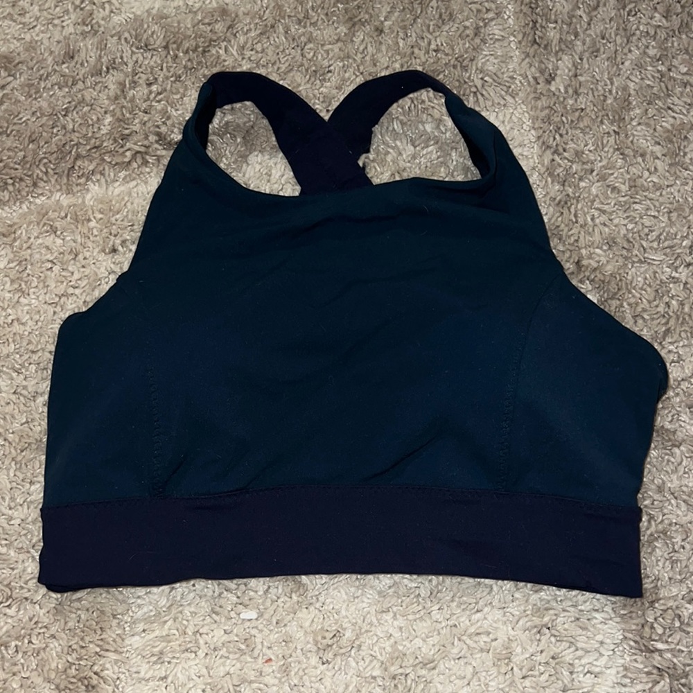 Athleta sports bra size large
